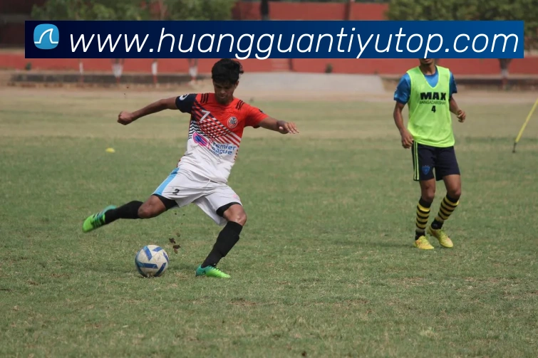 皇冠体育APP 体育赛事宣传图